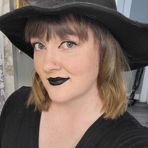 Meet your Posher, Kirsten